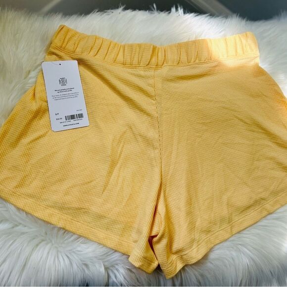 Athleta Wind Down Light Yellow Sleep Short! - Picture 6 of 6